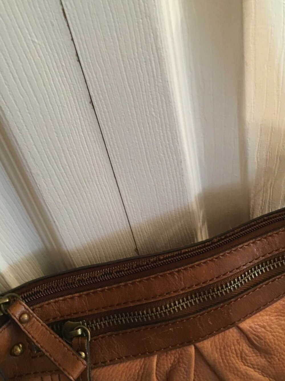 Vintage Fossil Tan/ Brown Leather Crossbody Bag - Picture 6 of 7